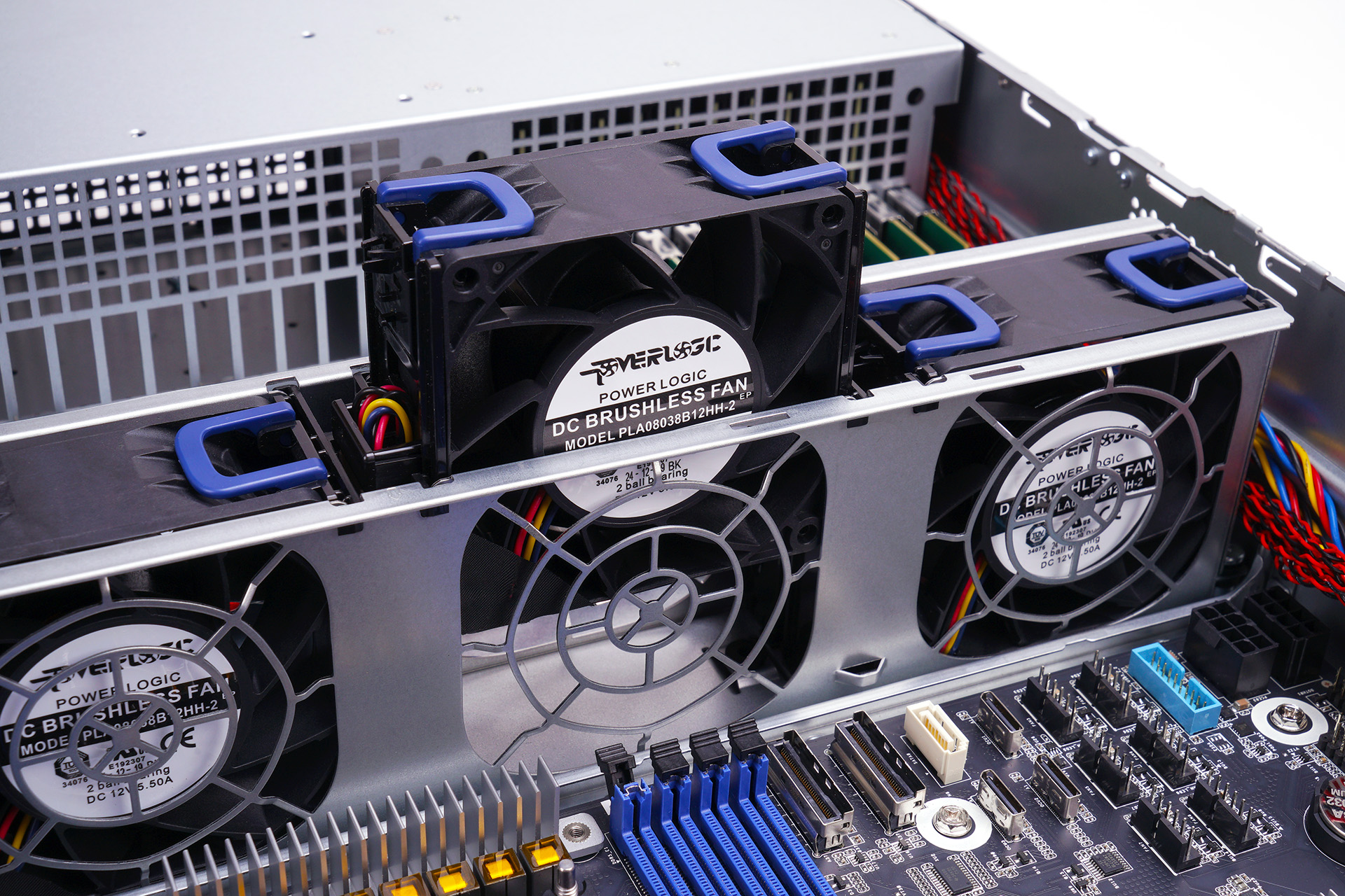 IW-RS224-E3 - server system assembly